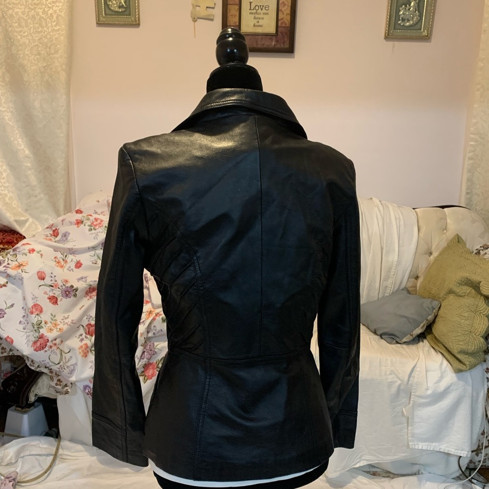 Coat - Picture 4 of 6